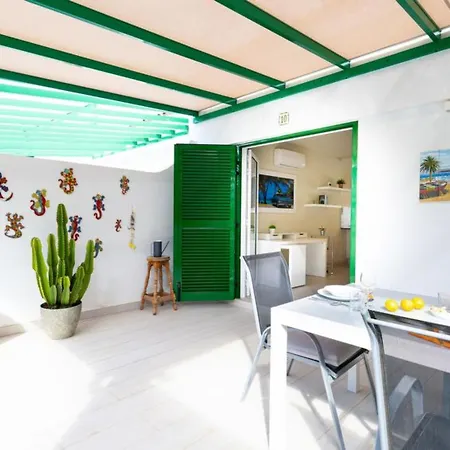 펜션 Global Casa Amarilla Begona 22917 *