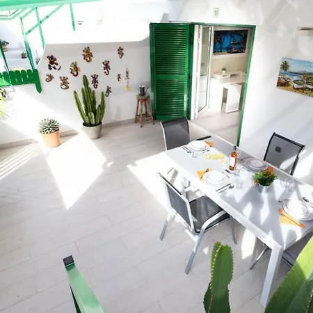 Global Casa Amarilla Begona 22917 * Playa del Inglés